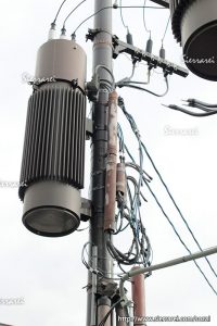 変圧器（トランス）