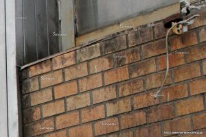 看板の汚れ、経年変化