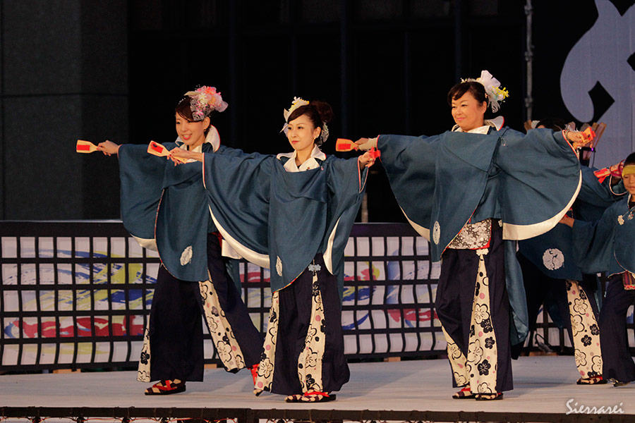 よさこい踊り子隊「幻」-kagerou-